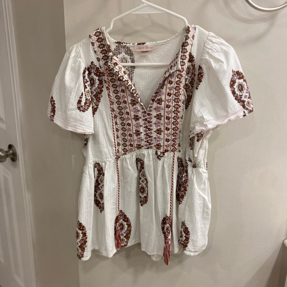 Knox Rose Bohemian White and Brown Embroidered Top